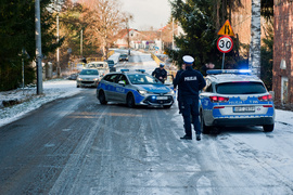 Ślisko w powiecie, 6 rozbitych aut