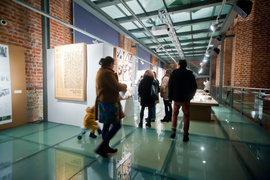 Wystawa z odrobiną (studenckiego) szaleństwa