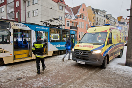 11-latka potrącona przez tramwaj