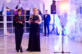 Obok Plastyka – studniówka \"Plastyka\"