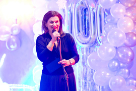 Obok Plastyka – studniówka \"Plastyka\"