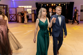 Studniówka ZST: Idziemy na żywioł
