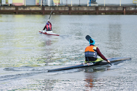 Kajakarze zeszli na wodę