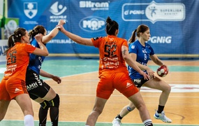 Mistrzynie pokonały Start