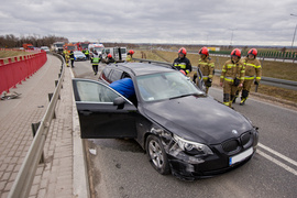 Kierowca bmw uderzył w opla