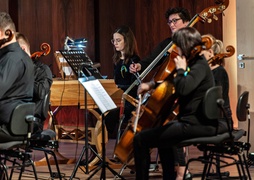 Obojowy wieczór z EOK