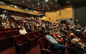 Aleksandry rozdane, czyli teatr jak wspólnota