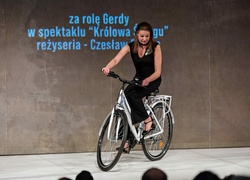 Aleksandry rozdane, czyli teatr jak wspólnota