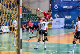 Wyrównana walka i przegrana Startu