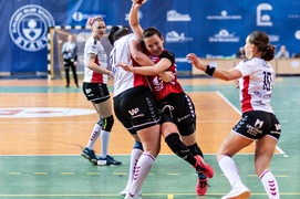 Wyrównana walka i przegrana Startu