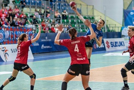 Zacięty mecz z wicemistrzyniami