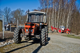 Szybkość motocykla, siła ciągnika, potęga sentymentu