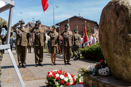 Wspomnienie wyzwolenia i pamięć o zbrodni