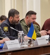 Senator otrzymuje groźby za pomoc Ukrainie zdjęcie nr 260429