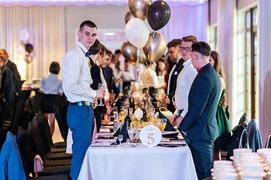 Nie było studniówki, jest bal