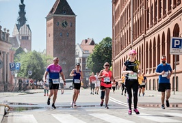 Biegowa rywalizacja pod znakiem Piekarczyka