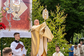 Przez miasto przeszły procesje