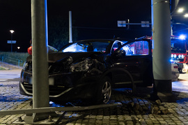 Zderzenie przy szkole muzycznej, sygnalizacja też uszkodzona