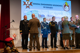 \"Nie ma dobrej armii bez sprawnej żandarmerii\". Szkarłatne berety świętują