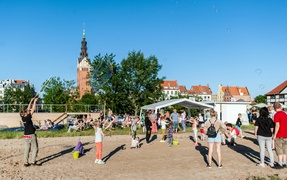 „Poproszę dwie porcje kultury, kawałek obrazu, trochę muzyki...”