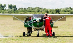 Awaria i pożar samolotu. Ćwiczenia na lotnisku