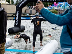 Cała Polska pływała w rzece Elbląg