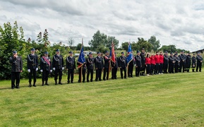Strażacy ochotnicy z Łęcza mają swój sztandar
