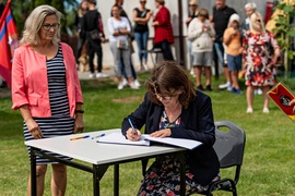 Strażacy ochotnicy z Łęcza mają swój sztandar