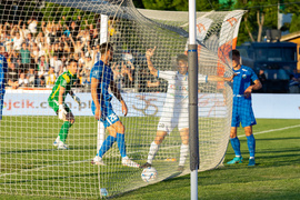 Olimpia - 4, Stomil - 0