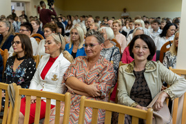 Żegnaj lato na rok! Uczniowie wrócili do szkolnych ławek