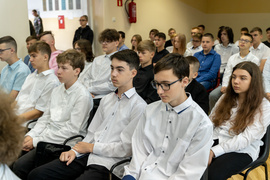 Żegnaj lato na rok! Uczniowie wrócili do szkolnych ławek