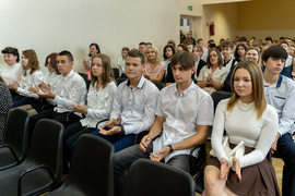 Żegnaj lato na rok! Uczniowie wrócili do szkolnych ławek