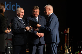 Światowidowi stuknęła sześćdziesiątka