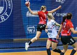 Pierwsza porażka Startu