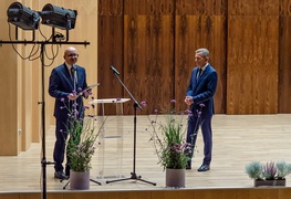 75 lat szkoły pełnej muzyki