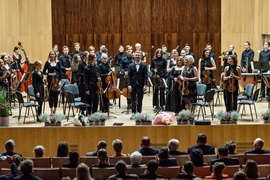 75 lat szkoły pełnej muzyki