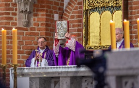 Pożegnali biskupa Jana Styrnę