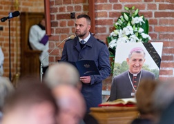 Pożegnali biskupa Jana Styrnę