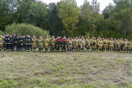 Pożar w bazie paliw i lasach Zaporowa