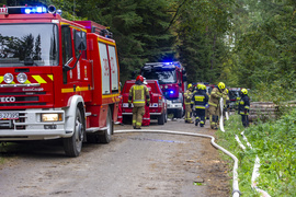 Pożar w bazie paliw i lasach Zaporowa