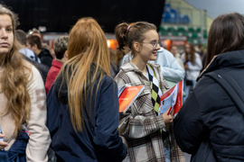 Praca (i szkoła) szukają człowieka
