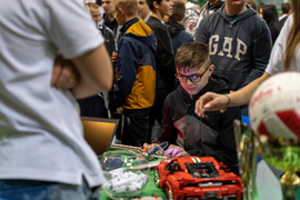 Praca (i szkoła) szukają człowieka