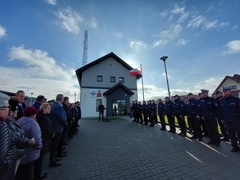 Przeprowadzka policji z Młynar