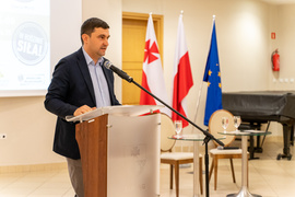 Rodzina powinna być oparciem dla nastolatków