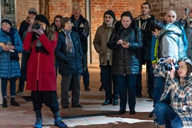 Trawa, wosk i Wszechświat. Nowa wystawa w Galerii EL