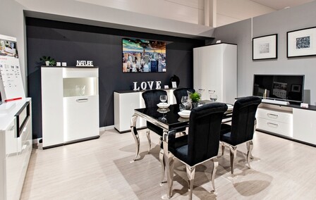 Również Kuba Midel wybrał Extom Meble