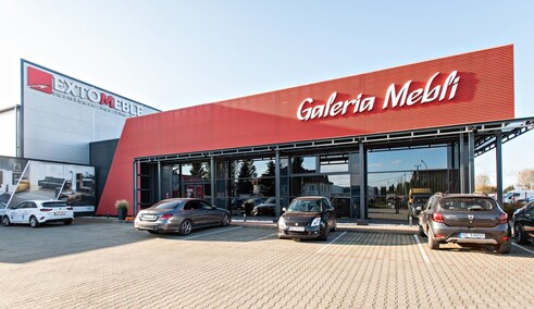 Również Kuba Midel wybrał Extom Meble