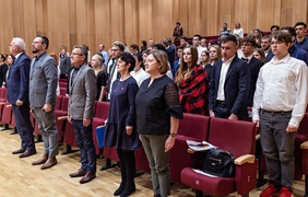 Najlepsi ze stypendiami premiera