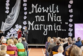 \"Mówili na nią Marynia\"