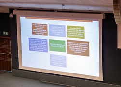 Słowa wolności dla pozbawianych wolności słowa